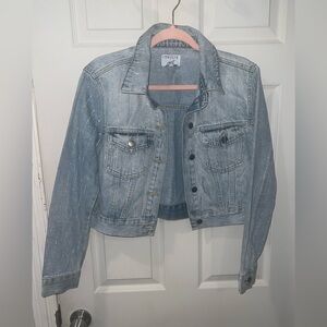 Women's Light Wash Cropped Denim Jacket with Metallic Thread